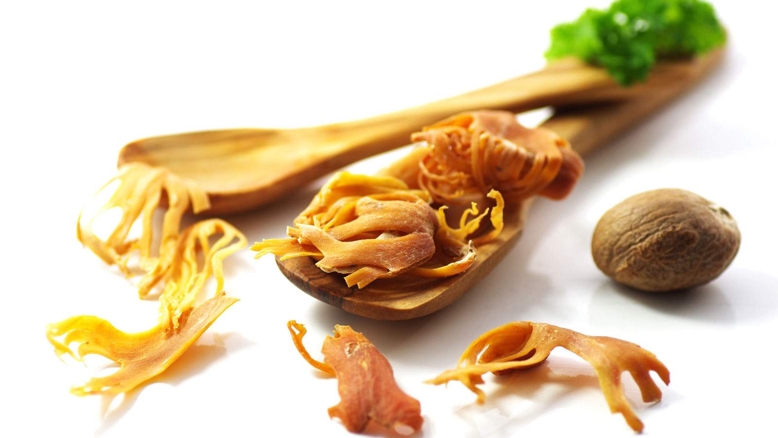 ¿Cómo se llama el árbol de la nuez moscada?