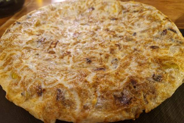 Tortilla de puerros del bar Tòfol. / Foto: Esmorzarsdeforquilla.cat Tortilla de puerros del bar Tòfol. / Foto: Esmorzarsdeforquilla.cat