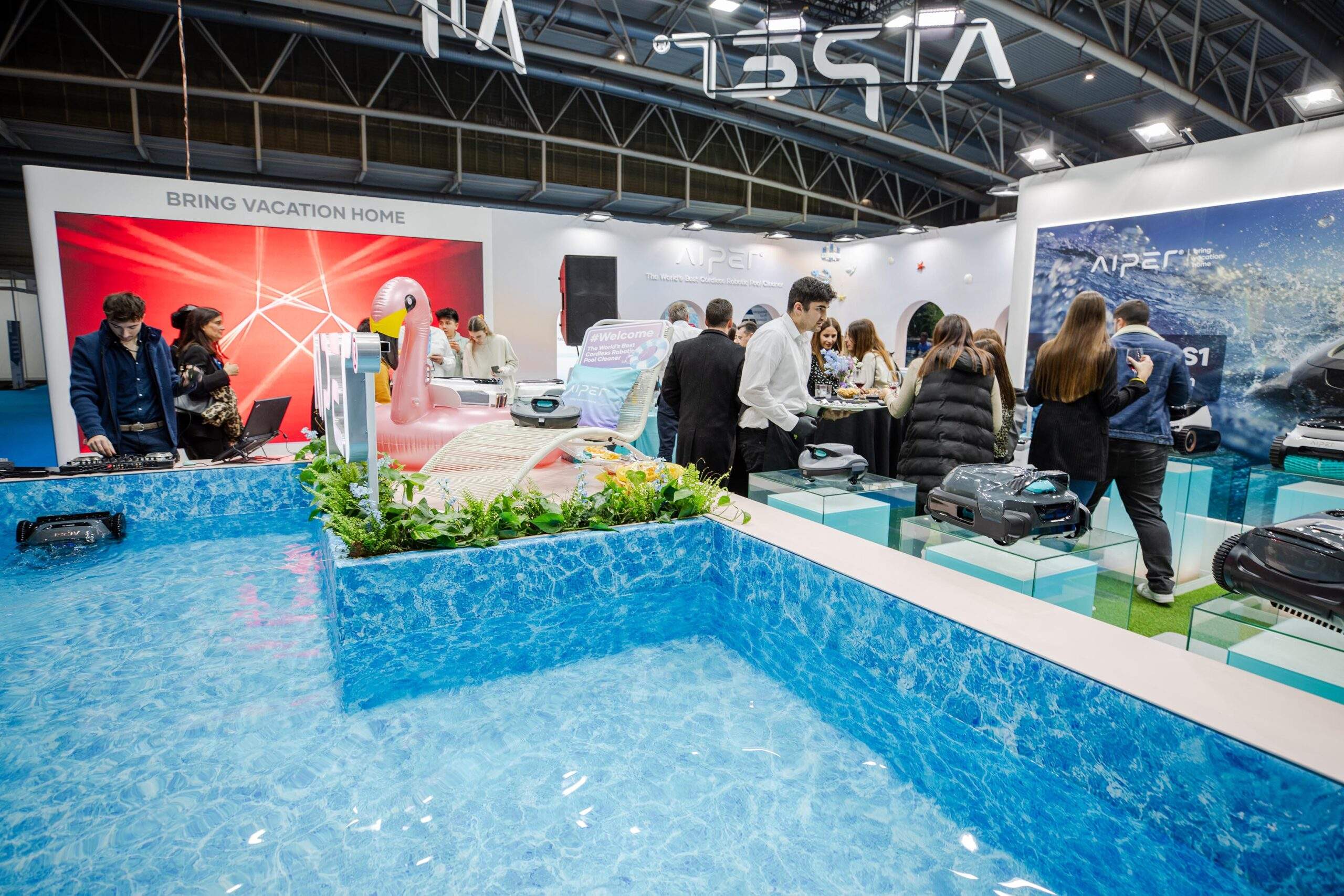 La piscina del futur ja és aquí: intel·ligent, eficient i connectada amb el benestar
