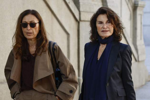 Pilar Rodríguez arribant al judici del fiscal general   EFE Pilar Rodríguez arribant al judici del fiscal general   EFE