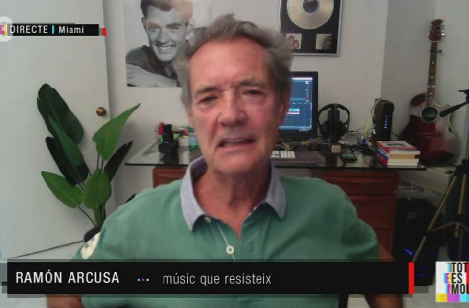 Ramón Arcusa hablando en catalán en TV3 Ramón Arcusa hablando en catalán en TV3