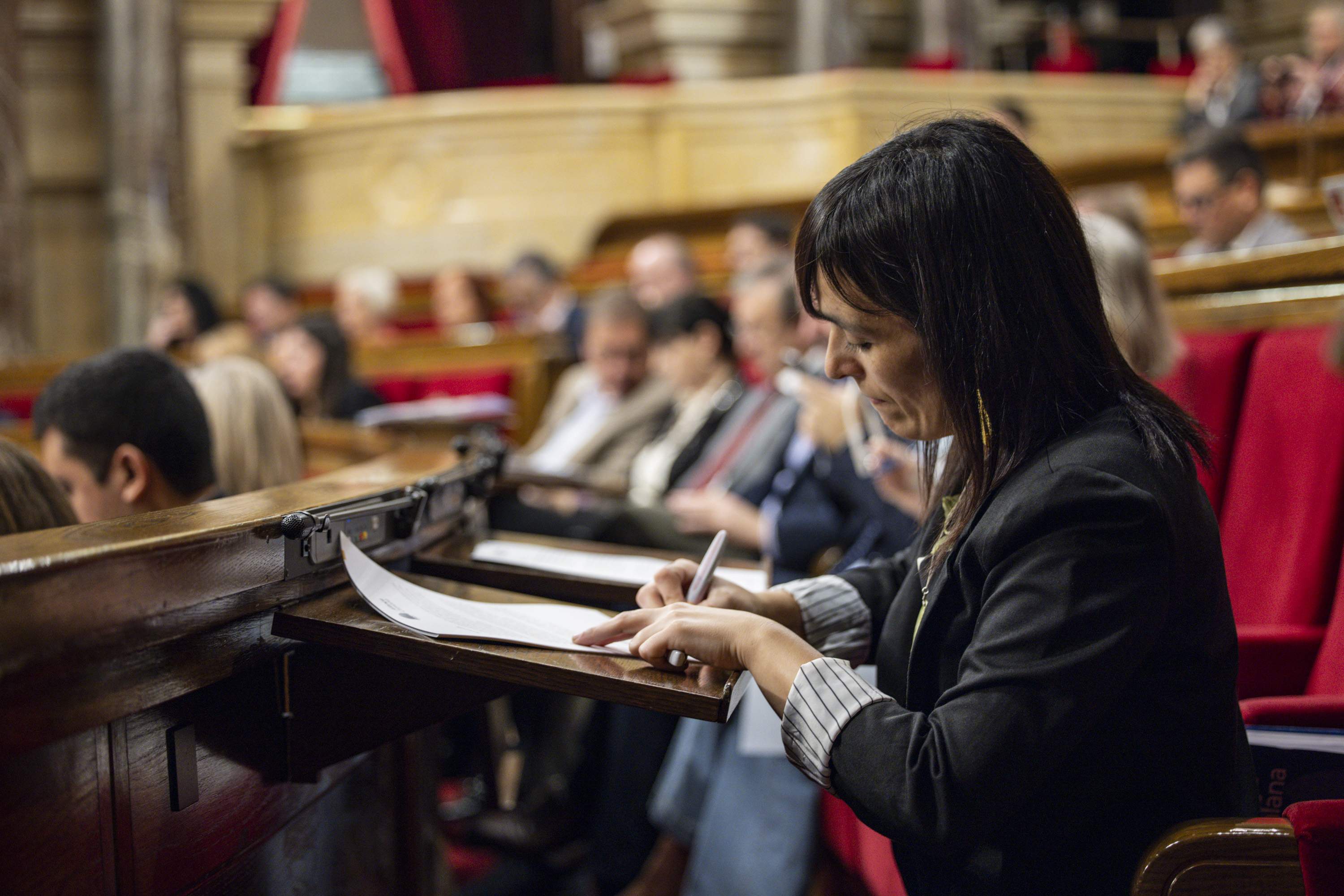 Más de la mitad de los votantes de Aliança y Vox son receptivos al conspiracionismo, según el CEO