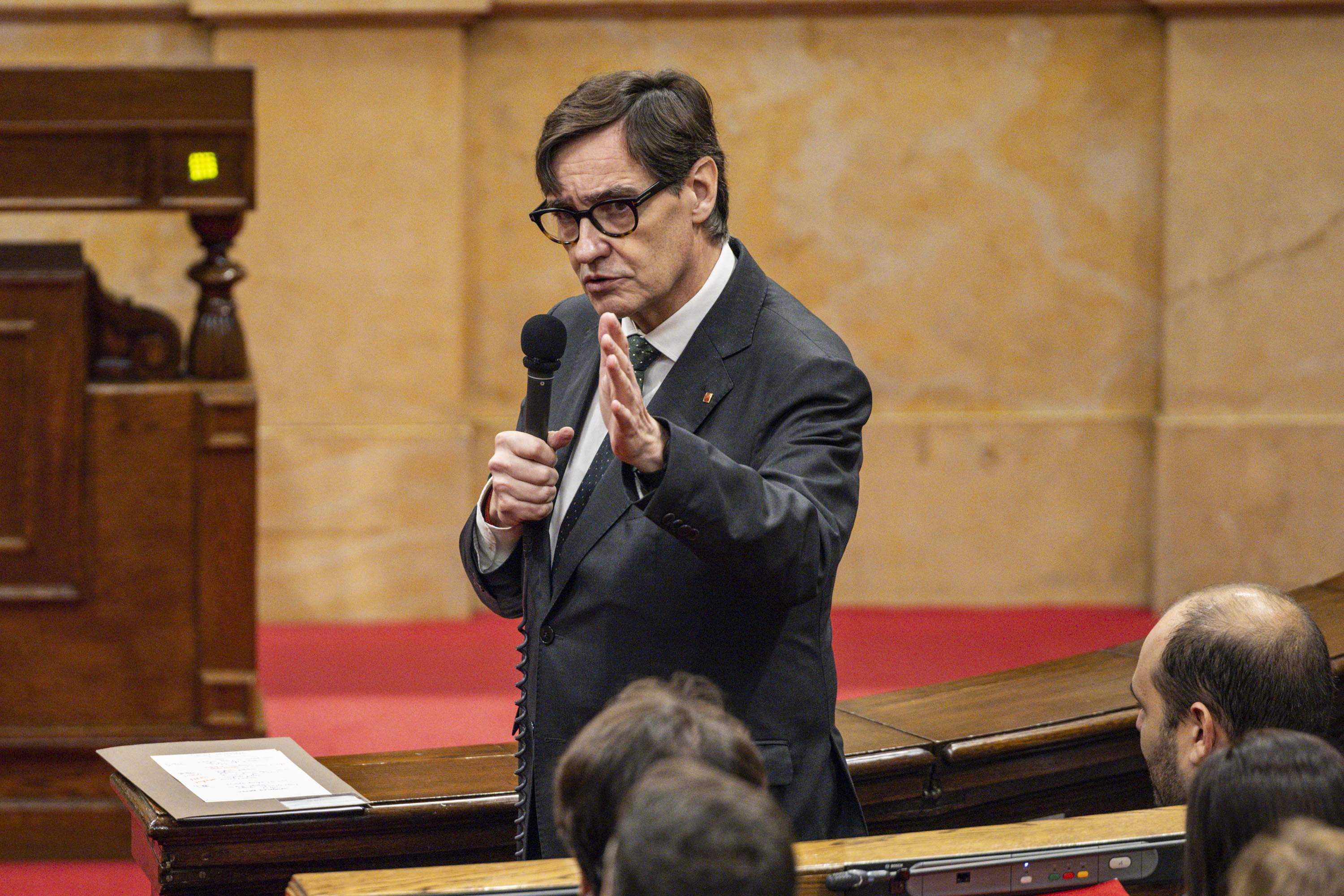 L'habitatge marca Illa al Parlament: entre eliminar-ho com a bé de mercat o incrementar l'oferta