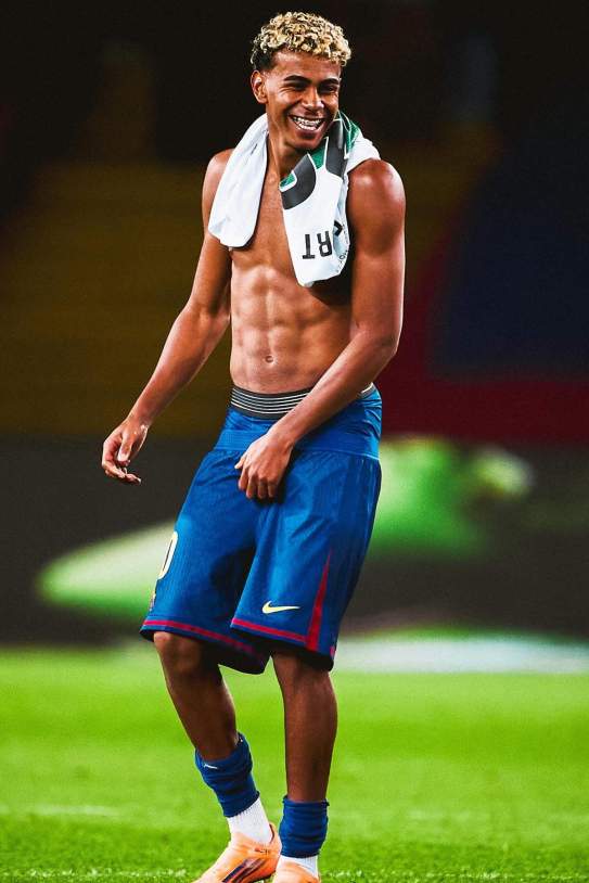 lamineyamal 1762116531 3757228245532542946 4192705782