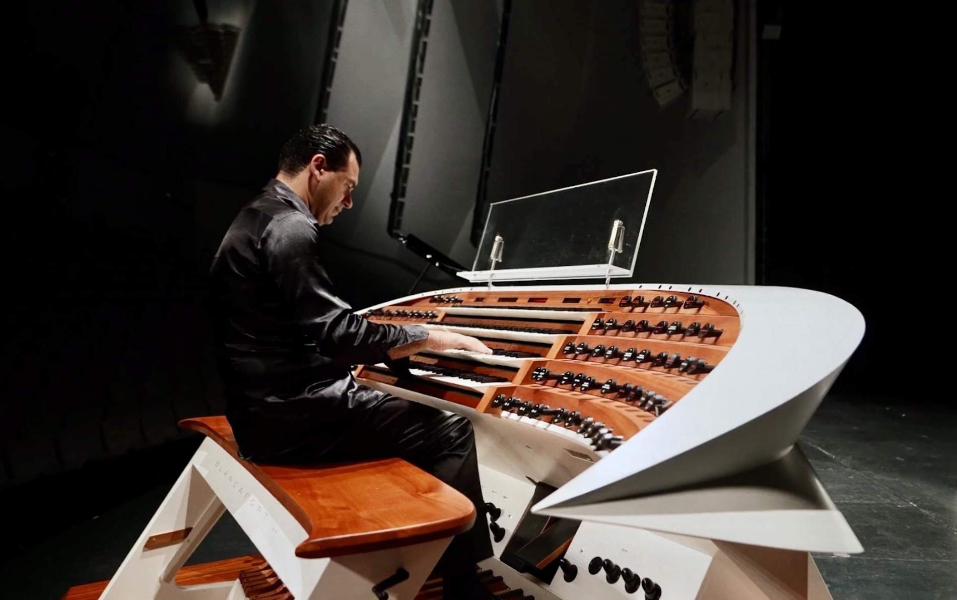 Paolo Oreni Foto de Auditorio Tenerife Paolo Oreni Foto de Auditorio Tenerife