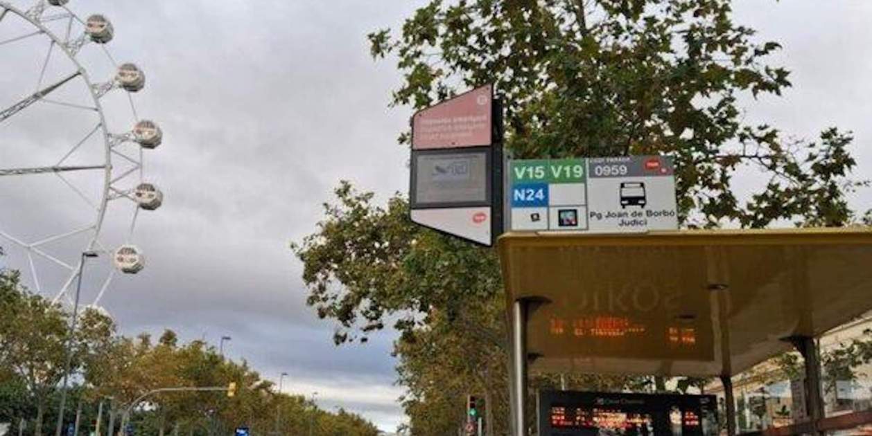 ¿Cómo son las nuevas paradas de autobús con inteligencia artificial que ...