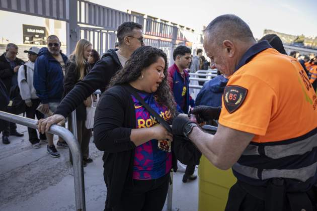 CAMP NOU SPOTIFY ENTRENAMENT / FOTO: MONTSE GIRALT