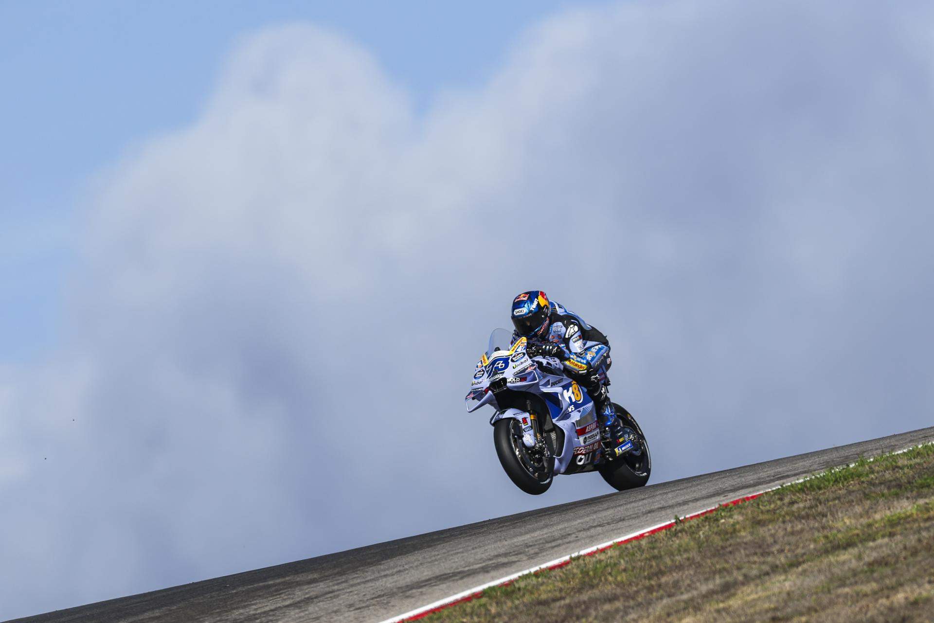 Àlex Márquez se redime en el sprint de Portimao con una remontada vibrante