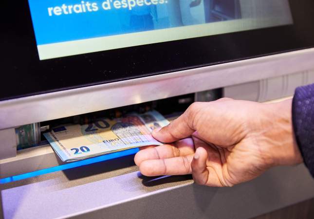 Imatge d'arxiu d'un caixer automàtic | ACN Imatge d'arxiu d'un caixer automàtic | ACN