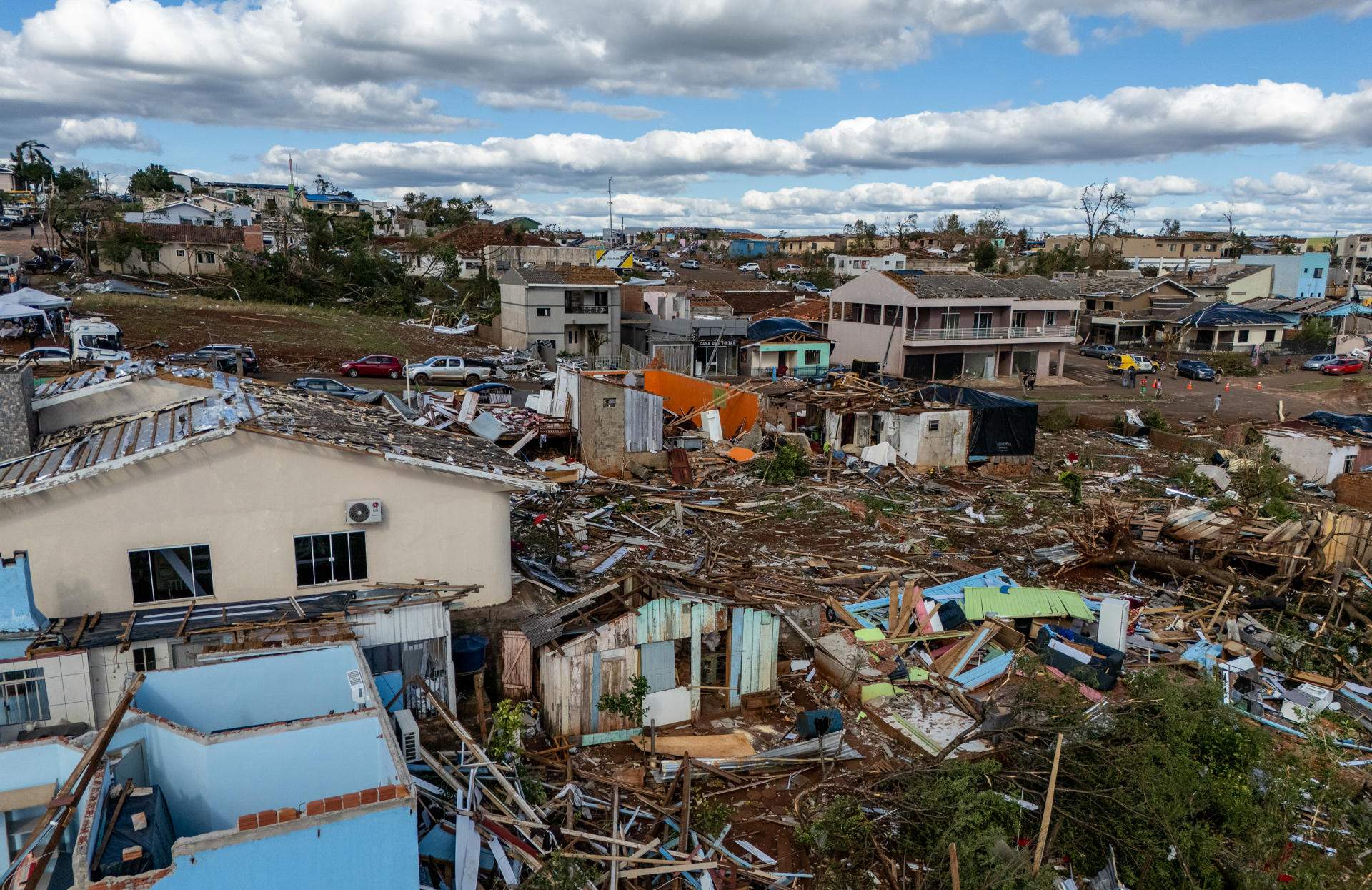 Caos y destrucción en Brasil: un tornado sin precedentes deja seis muertos y más de 750 heridos