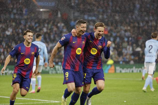 Celta Barça Lewandowski De Jong EFE