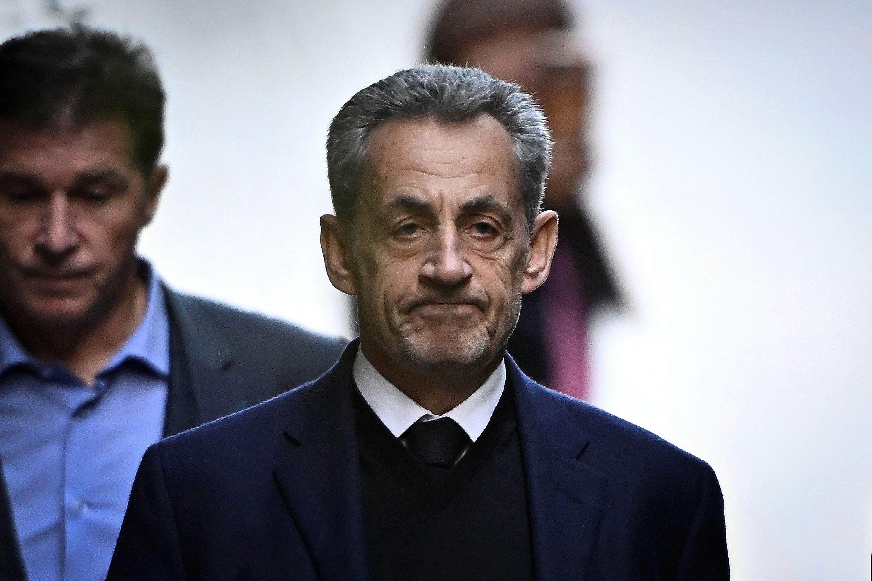 La Justícia francesa deixa Sarkozy en llibertat després de vint dies a presó