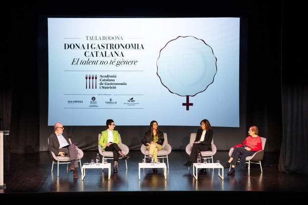Taula rodona sobre Dona i Gastronomia Catalana. / Foto: ACGN