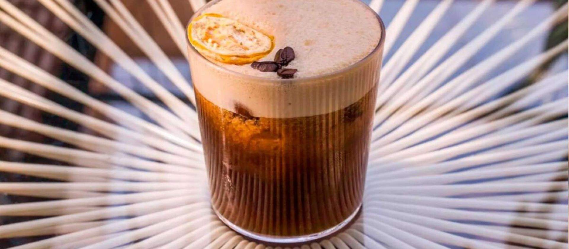 Este es el curioso origen del carajillo y la diferencia con el 'cremaet'