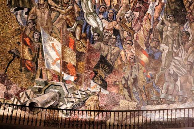 Representació feixista en un mosaic de la cúpula basílica Valle Caídos