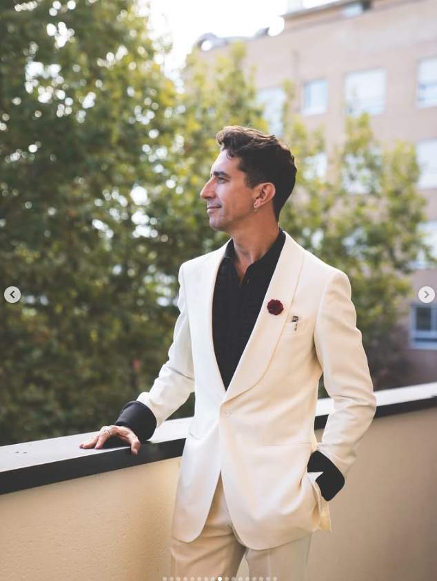 El nuvi de blanc, IG