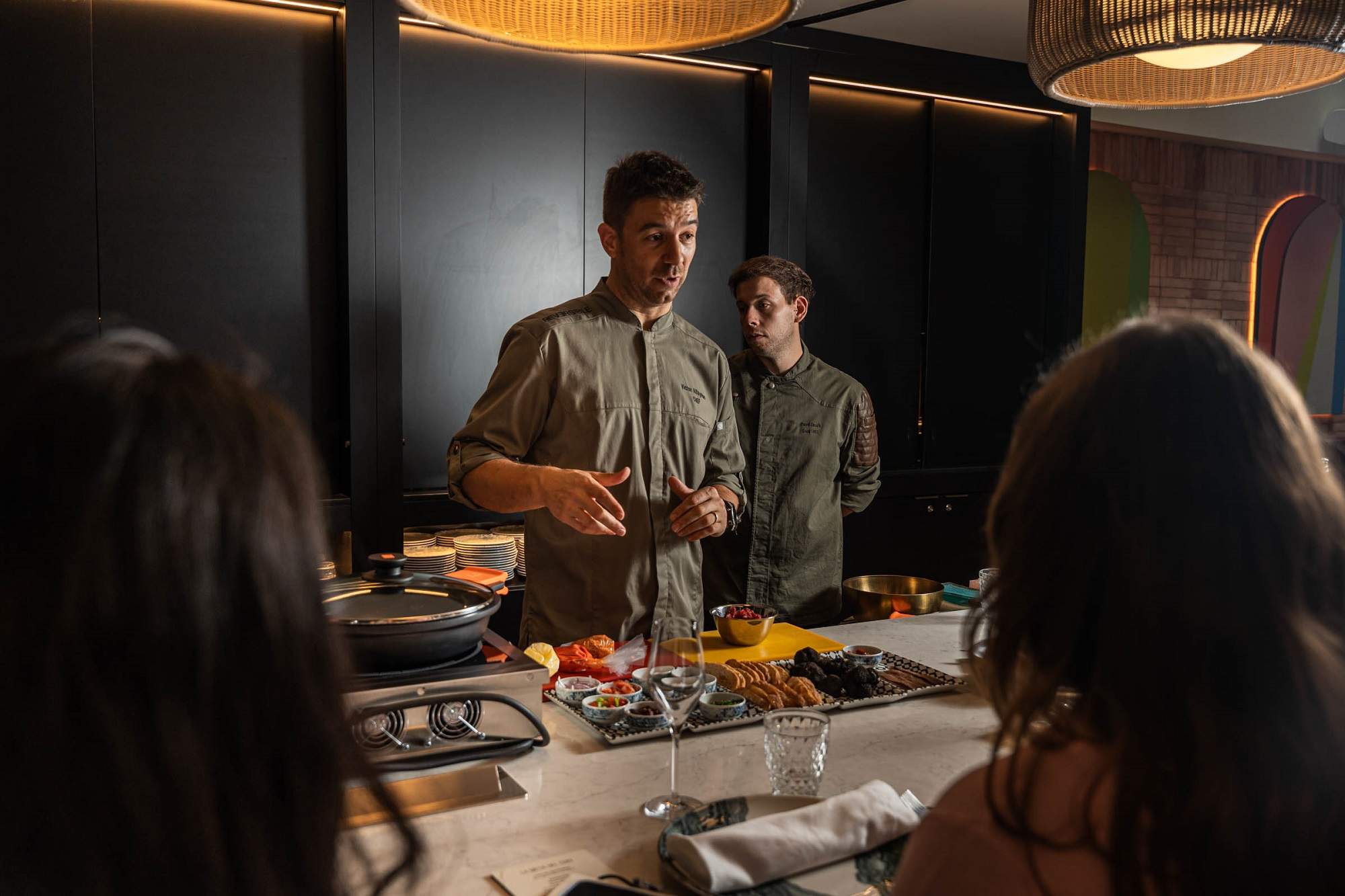 El restaurant de Barcelona que divulga els grans clàssics de la cuina catalana amb un menú especial