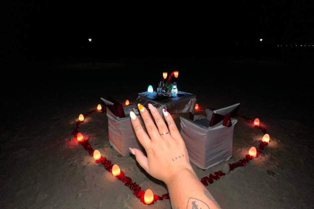 Romero con el anillo de promesa