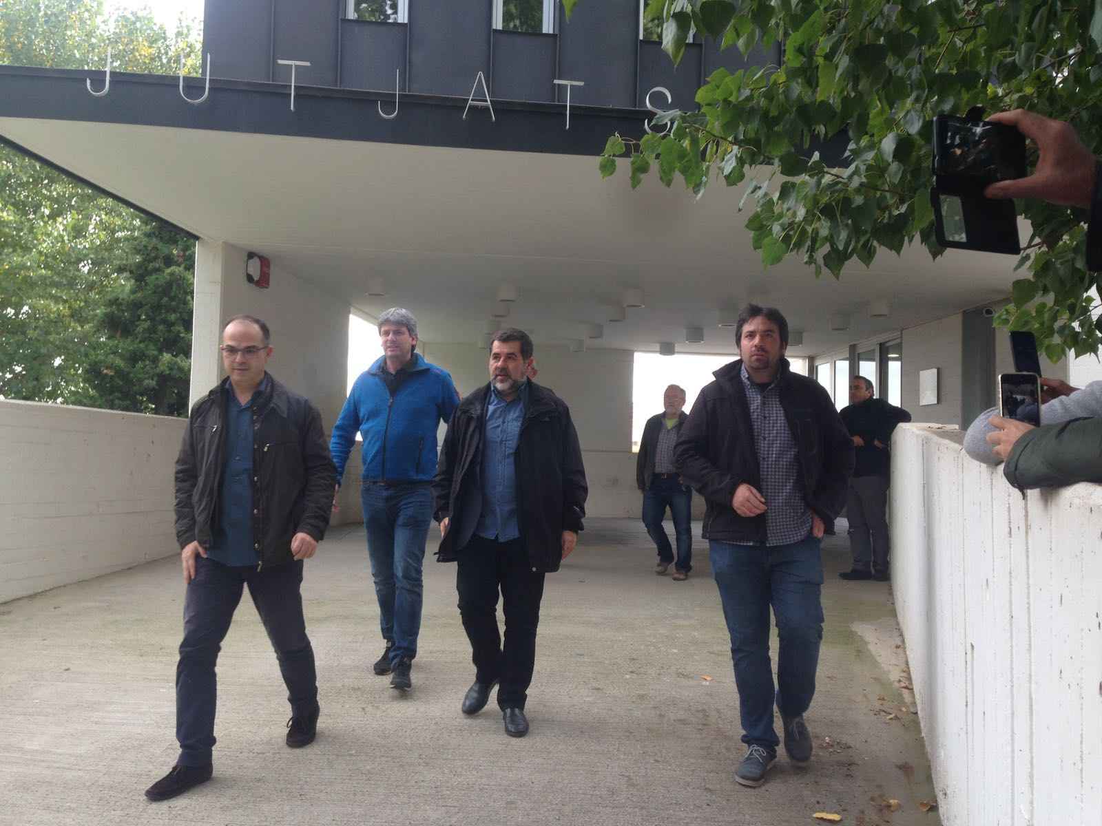 La BBC recorda els presos en vaga de fam i adverteix: "Segueix la tensió"