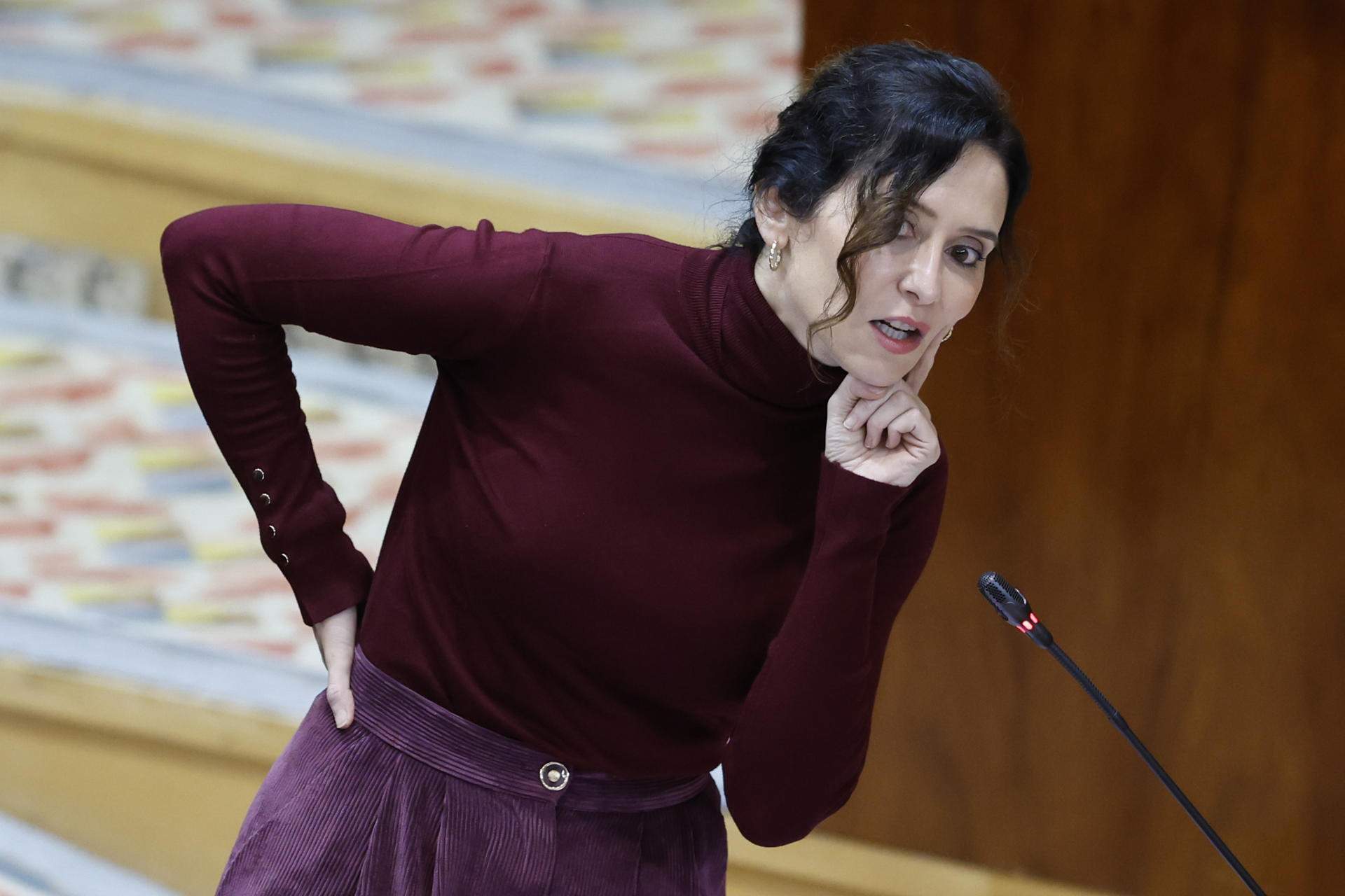 Ayuso es nega a crear el registre de metges objectors de l’avortament i es fia als tribunals