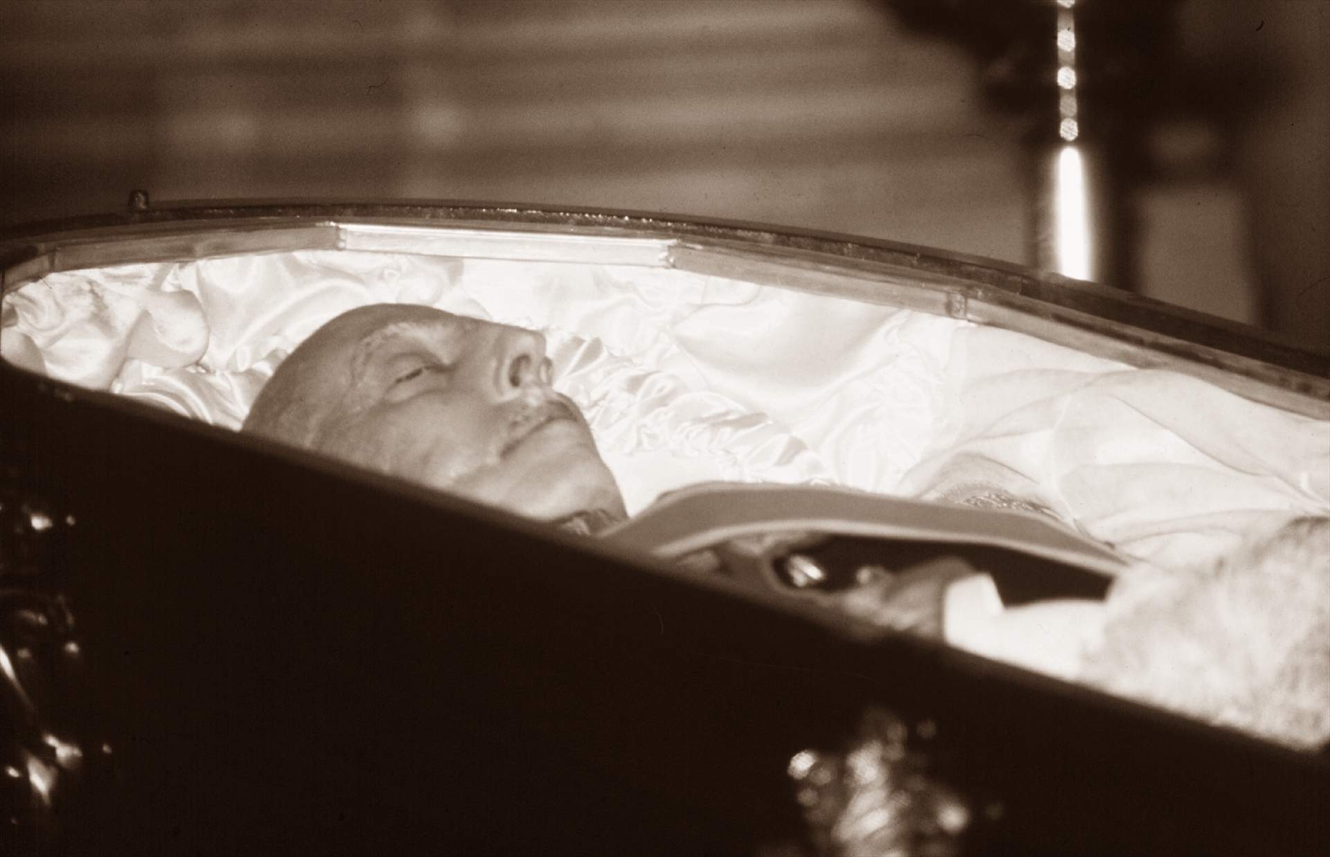 Franco ‘ressuscita’ a les portades