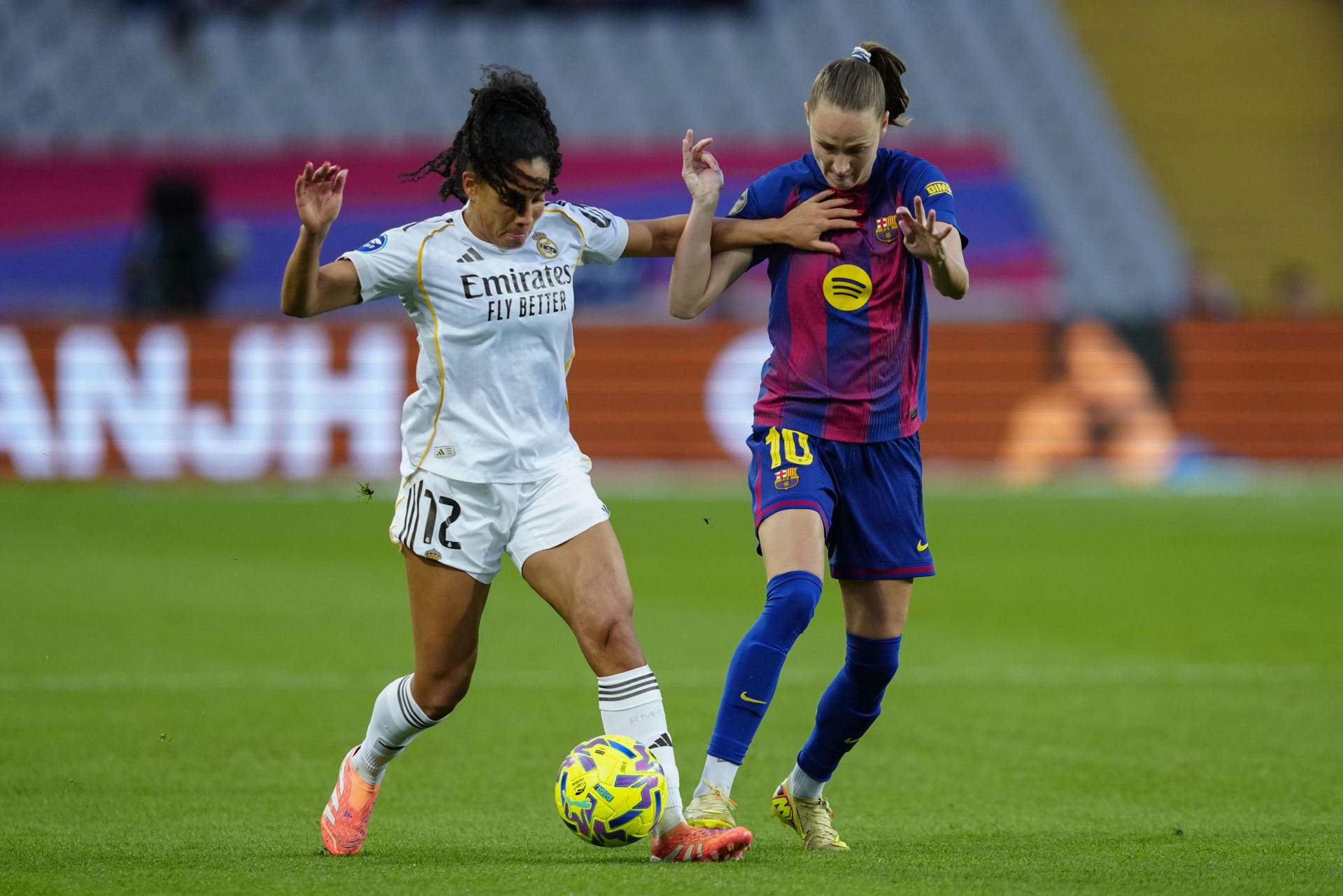 El vergonzoso insulto de un miembro del Real Madrid al Barça en el Clásico femenino: "Eres un subnormal"