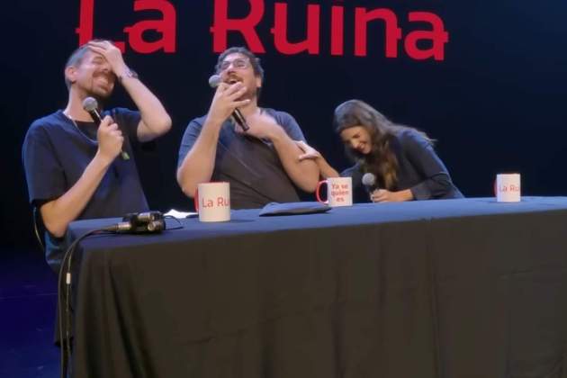 Clara Lago, con Ignasi Taltavull y Tomàs Fuentes en 'La Ruina'6 Clara Lago, con Ignasi Taltavull y Tomàs Fuentes en 'La Ruina'6