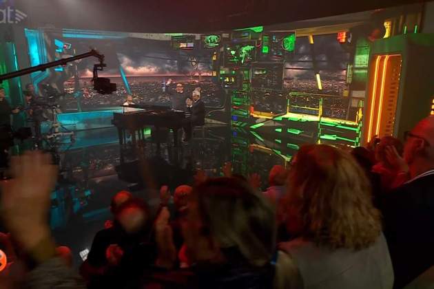 Àngel Llàcer y Manu Guix, con Jordi González en 'Col·lapse' TV3 Àngel Llàcer y Manu Guix, con Jordi González en 'Col·lapse' TV3