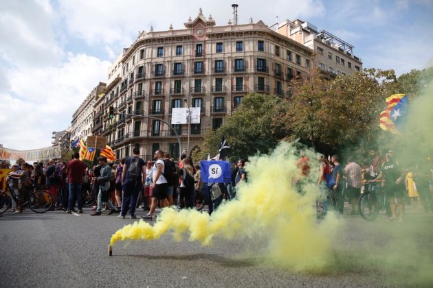 Manifestació CDR aniversari referèndum 2   Sergi Alcàzar