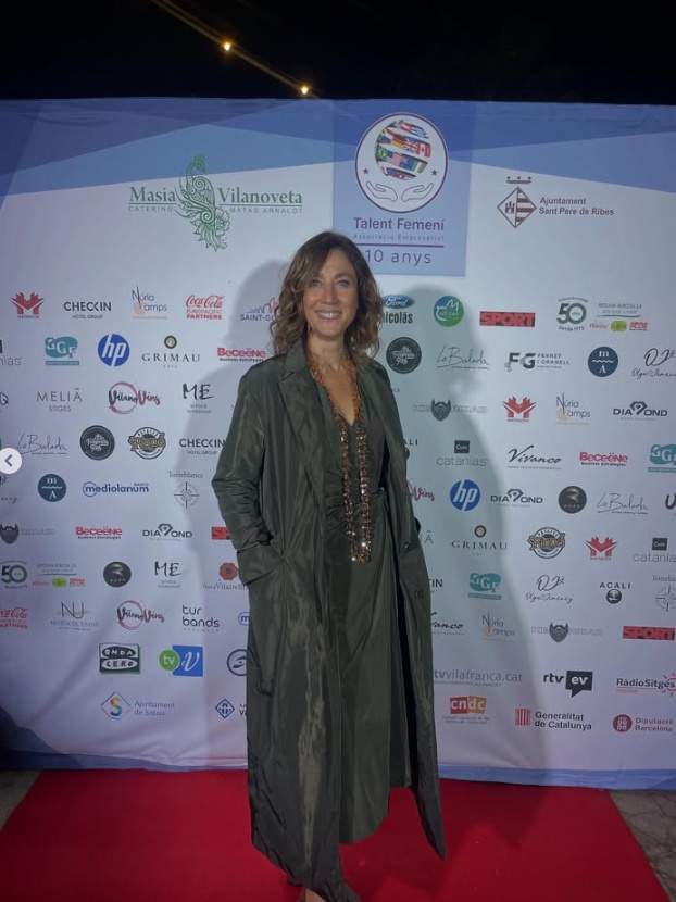 Melero abrigada a l'arribada, Ig Melero abrigada a l'arribada, Ig