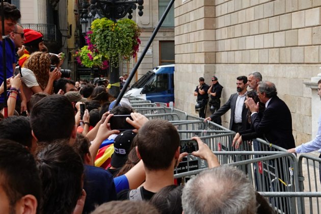 Torra manifestants universitaris   Roberto Lázaro