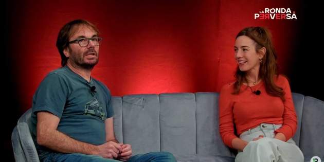 Quim Masferrer y Monica Macfer en 'La Ronda Perversa' / YouTube Quim Masferrer y Monica Macfer en 'La Ronda Perversa' / YouTube