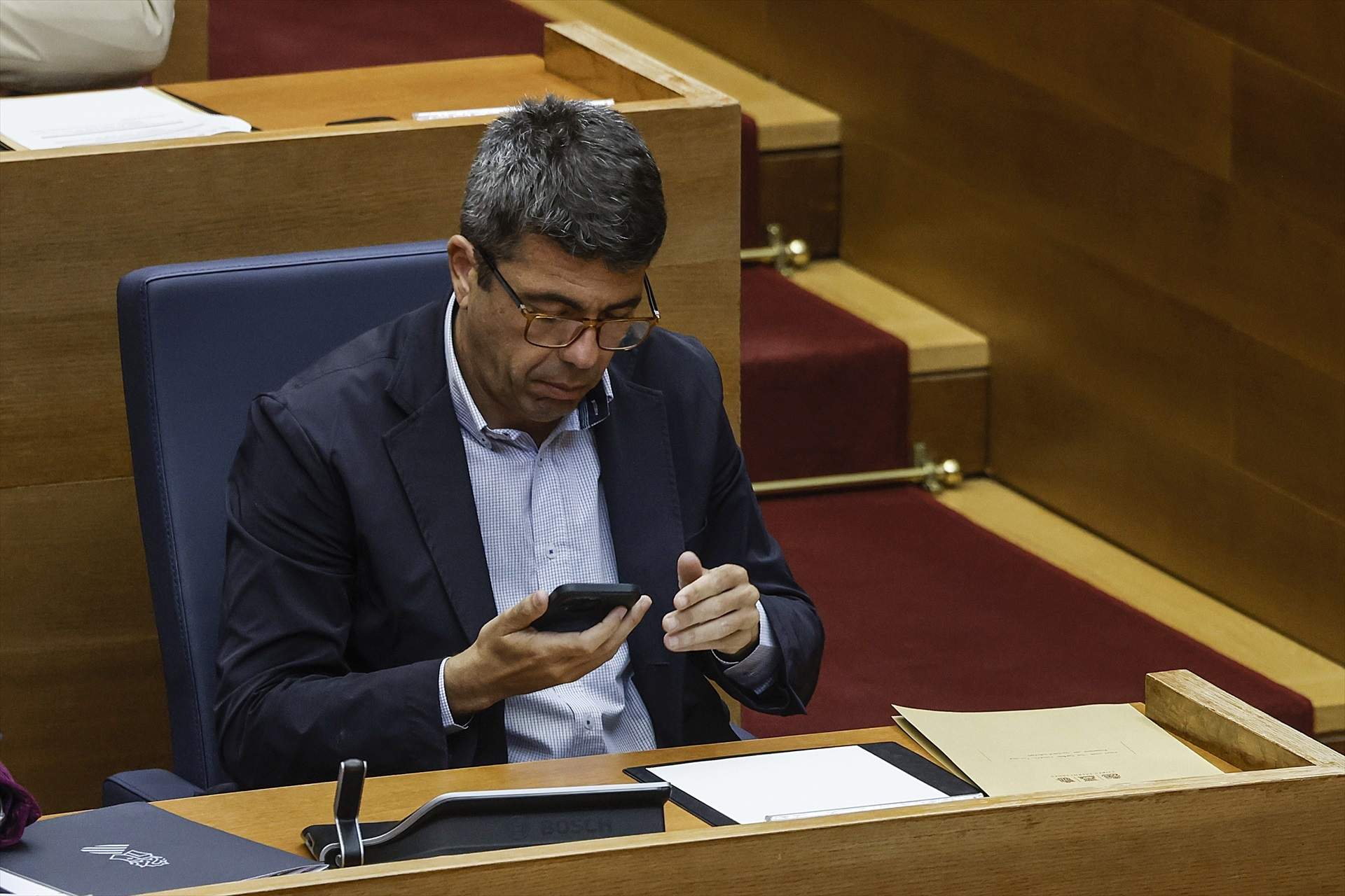 Mazón va penjar la trucada clau de Pradas que ell diu que no va sentir