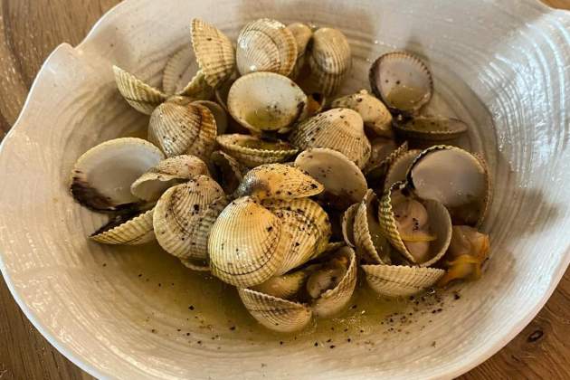 WhatsApp Image 2025 11 18 at 17.17.51 WhatsApp Image 2025 11 18 at 17.17.51