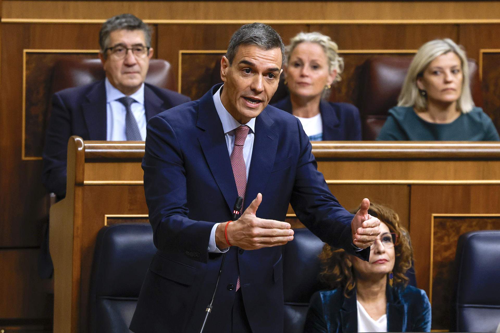 Feijóo ataca Sánchez amb el 2% de Cerdán i el president recrimina l’immobilisme del PP davant la corrupció