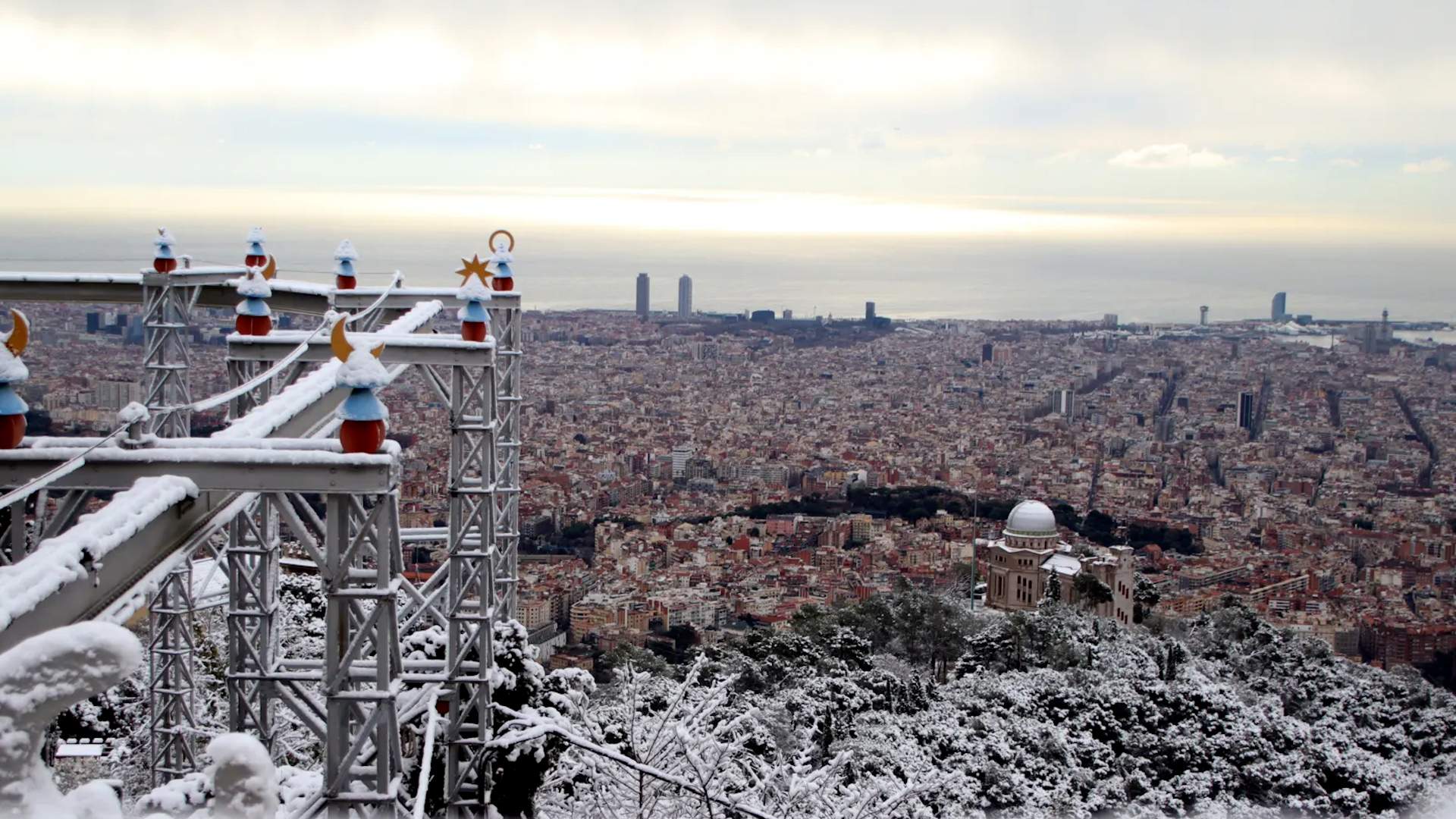Atenció, sorpreses de neu a cotes baixes i cru hivern a Catalunya: farà un fred que pela