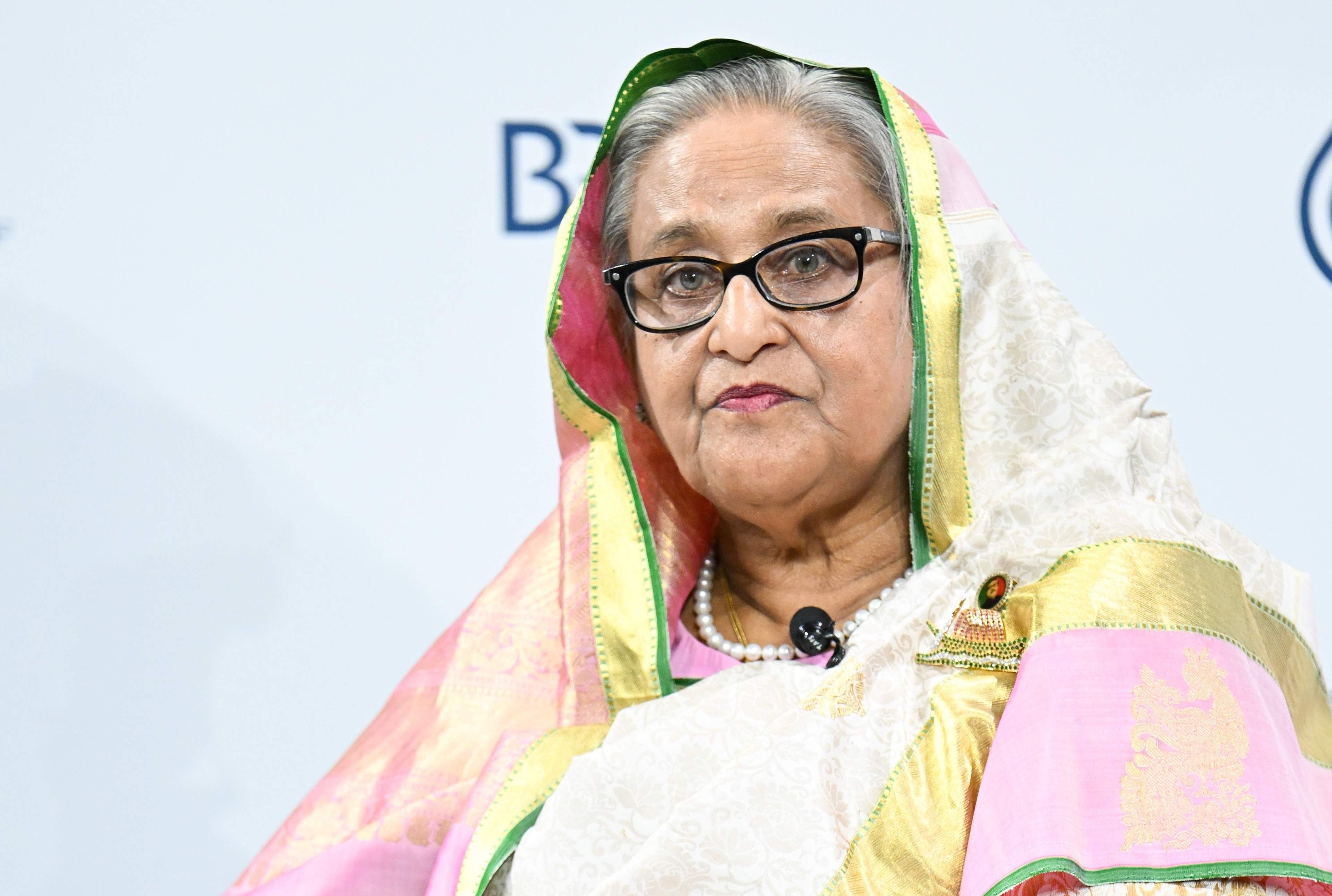 Condenada a muerte la ex primera ministra de Bangladesh por el mismo tribunal que ella creó