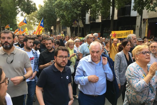 ELNACIONAL Pere Aragonès Ernest Maragall manifestacio un any 1-O Carlota Camps