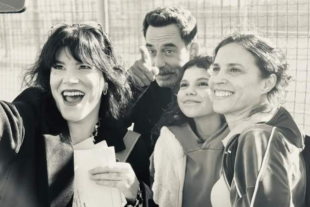 La fotografía de los cuatro actores juntos Instagram La fotografía de los cuatro actores juntos Instagram