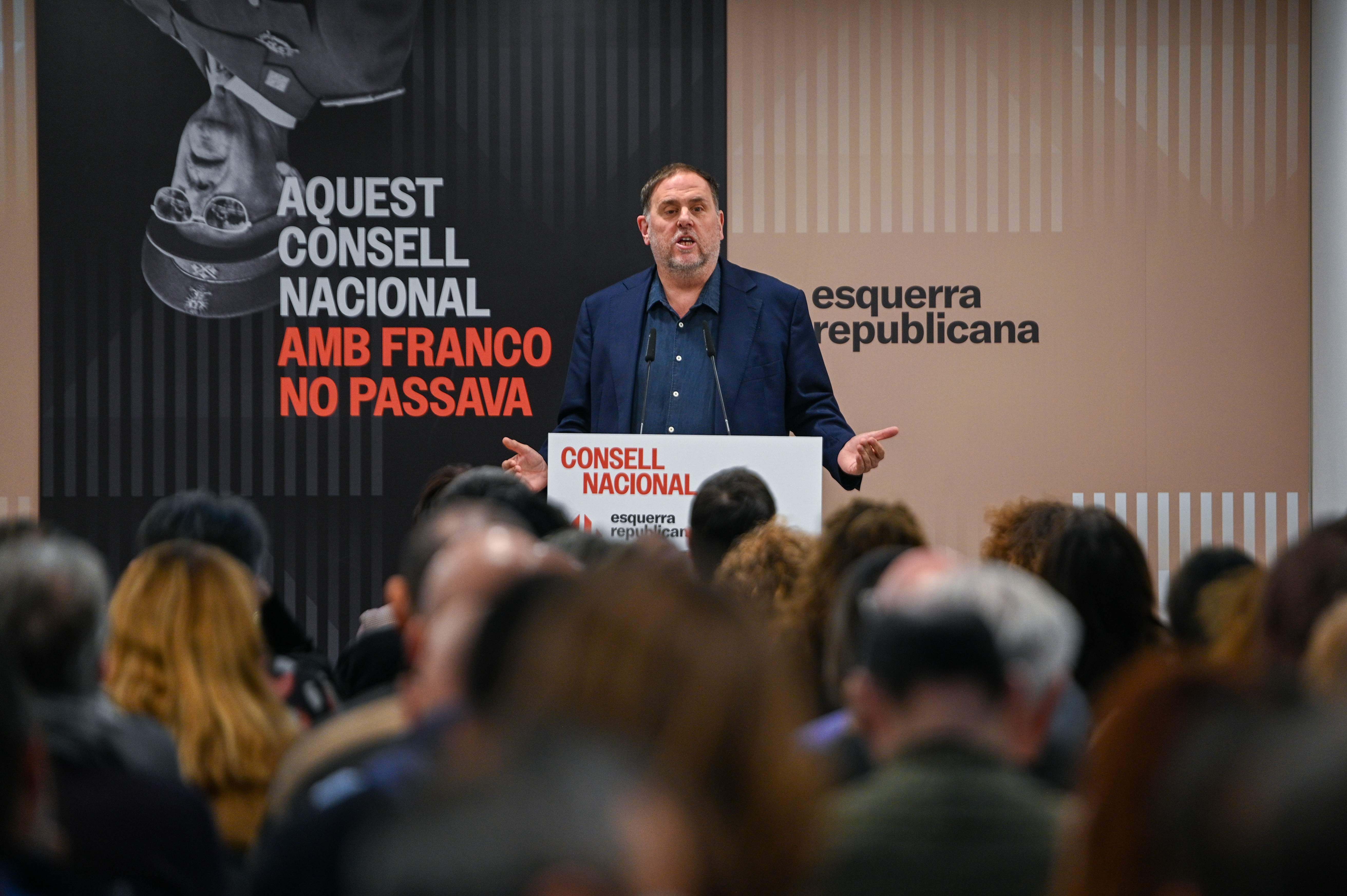 Junqueras denuncia la “pervivencia del franquismo” y acusa a sectores catalanes de “hacer el juego al Estado”
