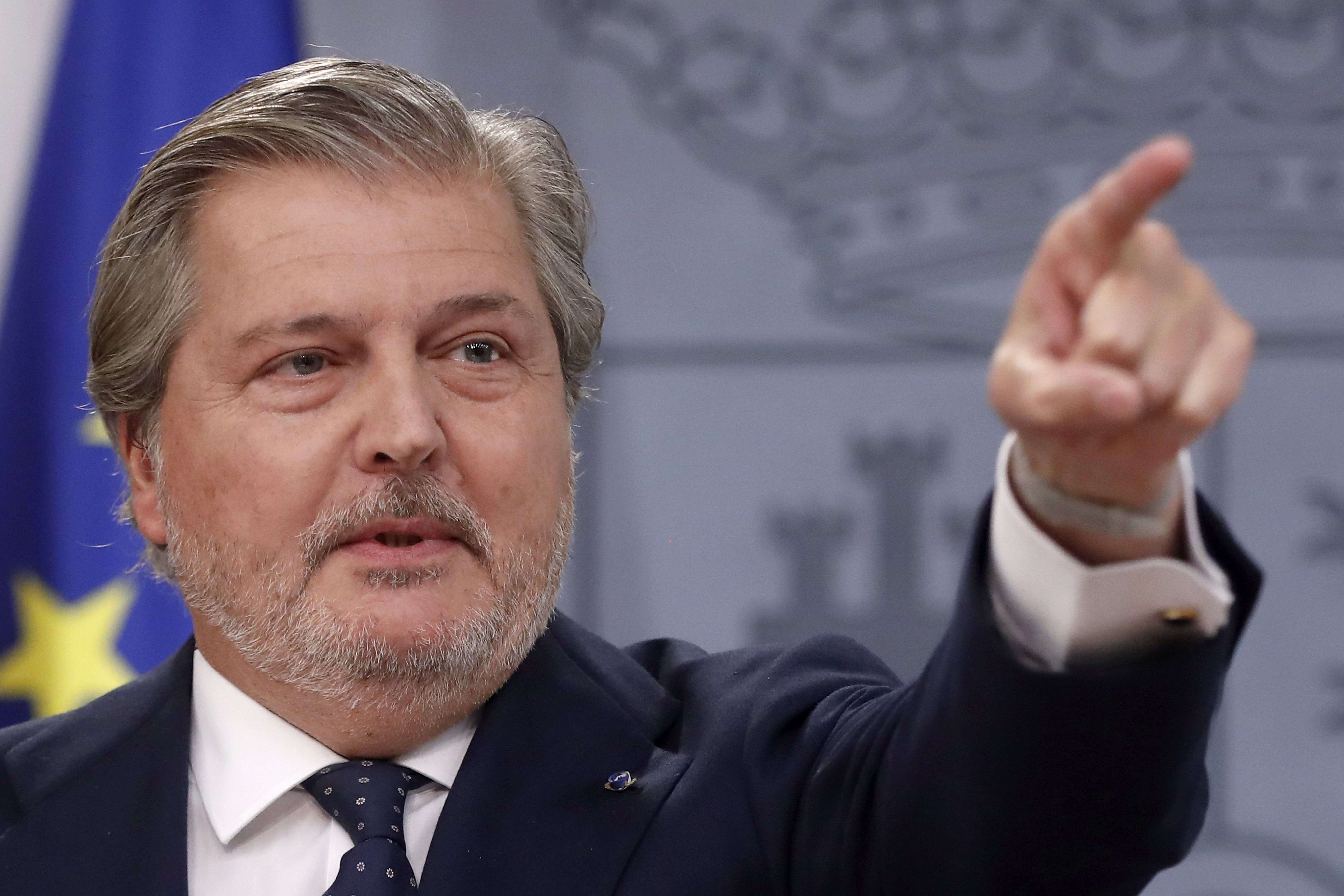 Méndez de Vigo: "Derogar la Lomce seria enviar als llimbs 8 milions de nens"