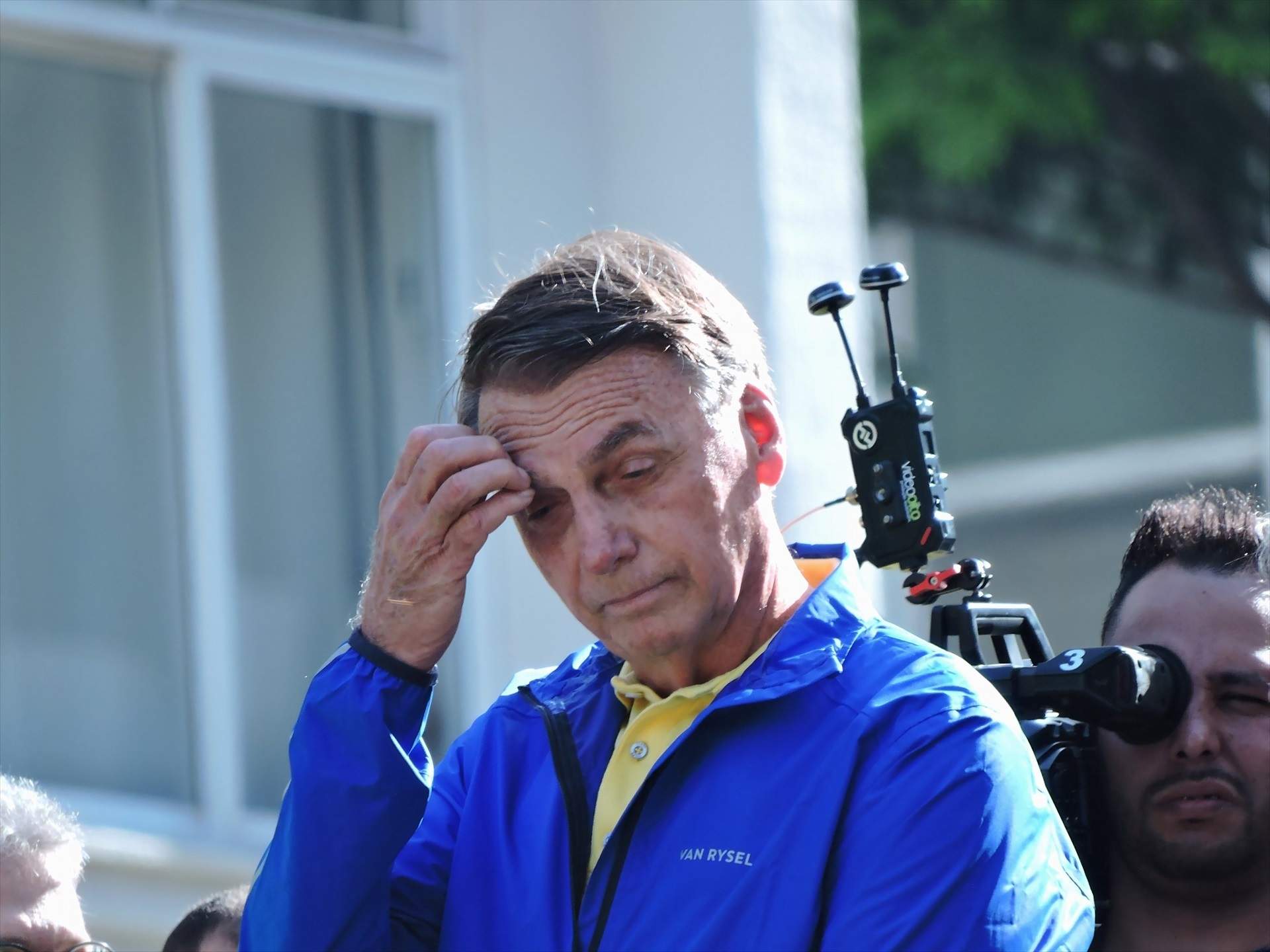 Bolsonaro admet que va cremar la polsera electrònica en un estat de “paranoia”