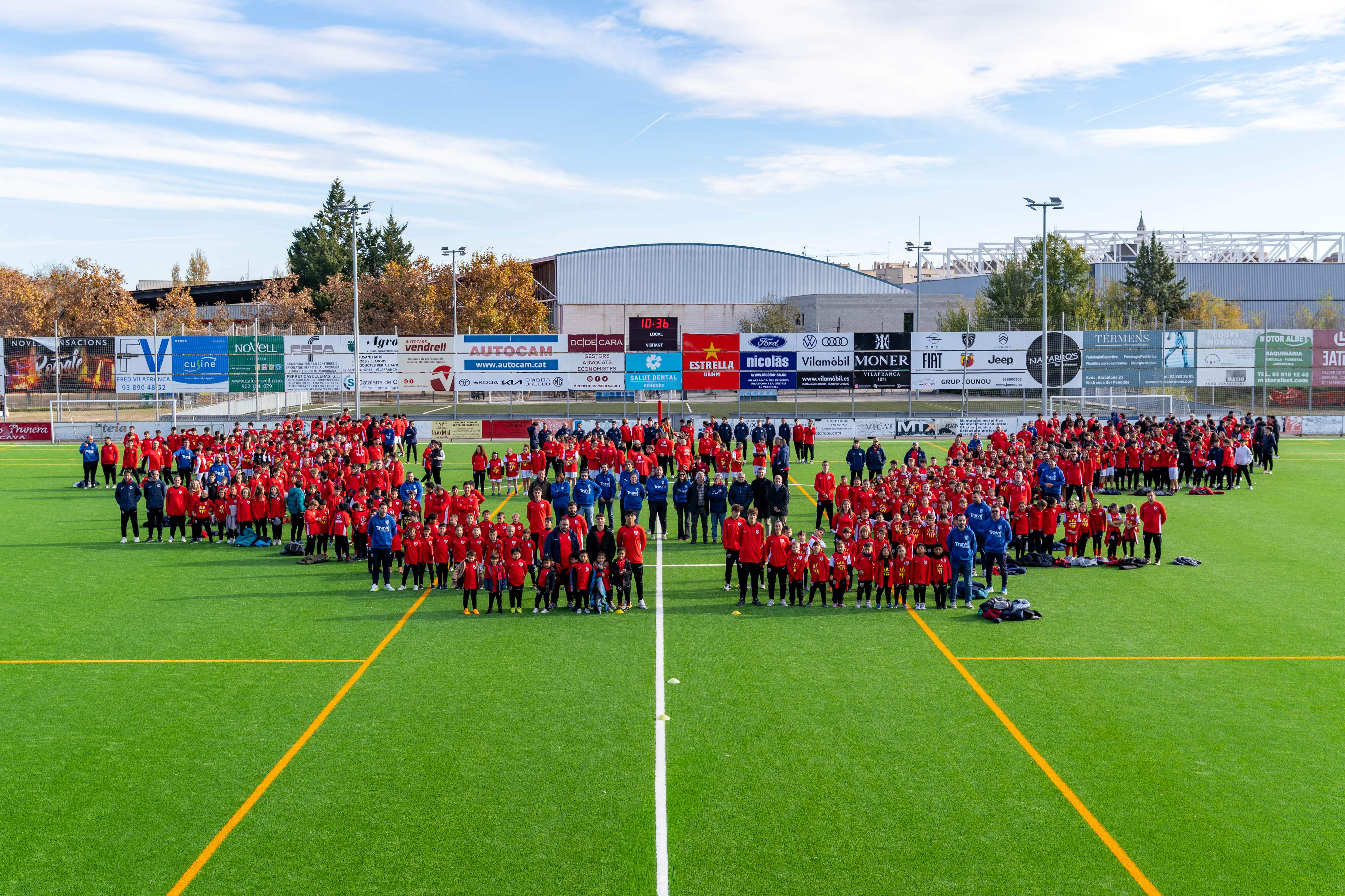 La Fundació Esportiva Atlètic Vilafranca presenta els seus 37 equips