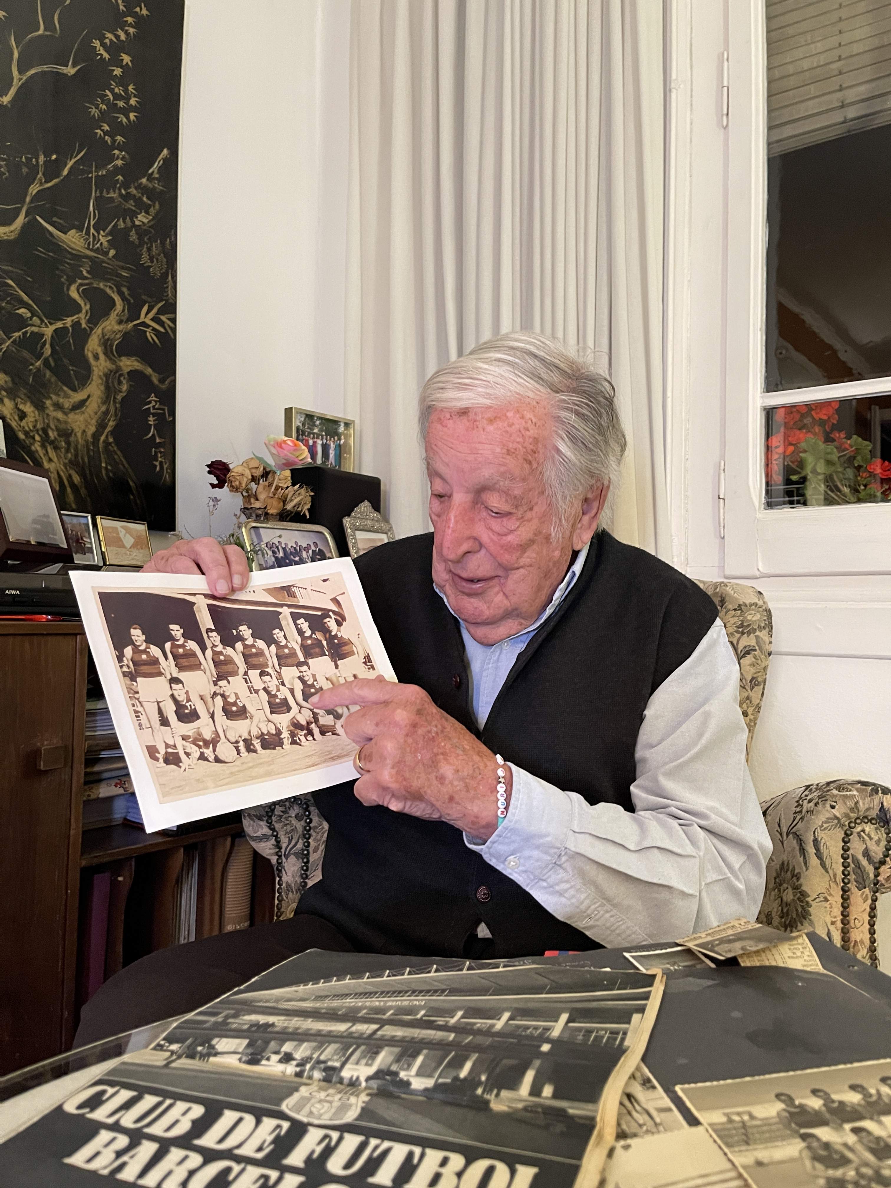 El saque de honor del Spotify Camp Nou, desde dentro: "Laporta me dio las gracias en el césped"