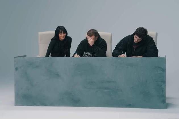 La parella amb Ibai   Youtube