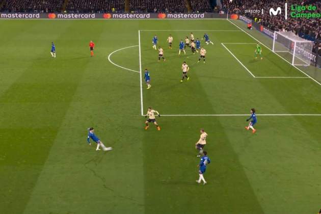 Fuera de juego clamoroso en el 1-0 del Chelsea que no debería haber subido al marcador Fuera de juego clamoroso en el 1-0 del Chelsea que no debería haber subido al marcador