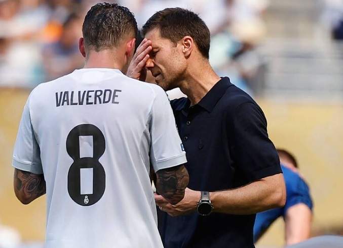 Valverde i Xabi Alonso Valverde i Xabi Alonso