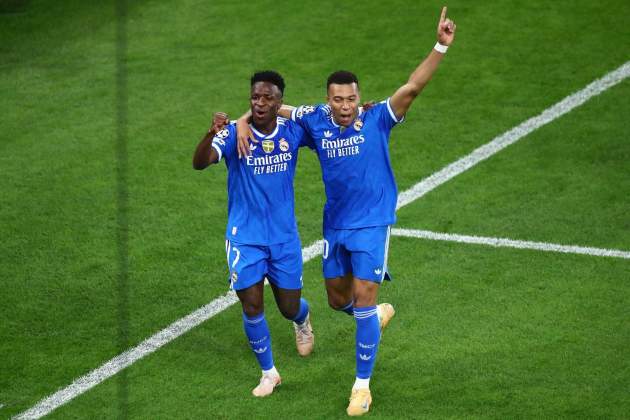 Mbappé Vinícius gol celebracio Olympiacos copia Mbappé Vinícius gol celebracio Olympiacos copia