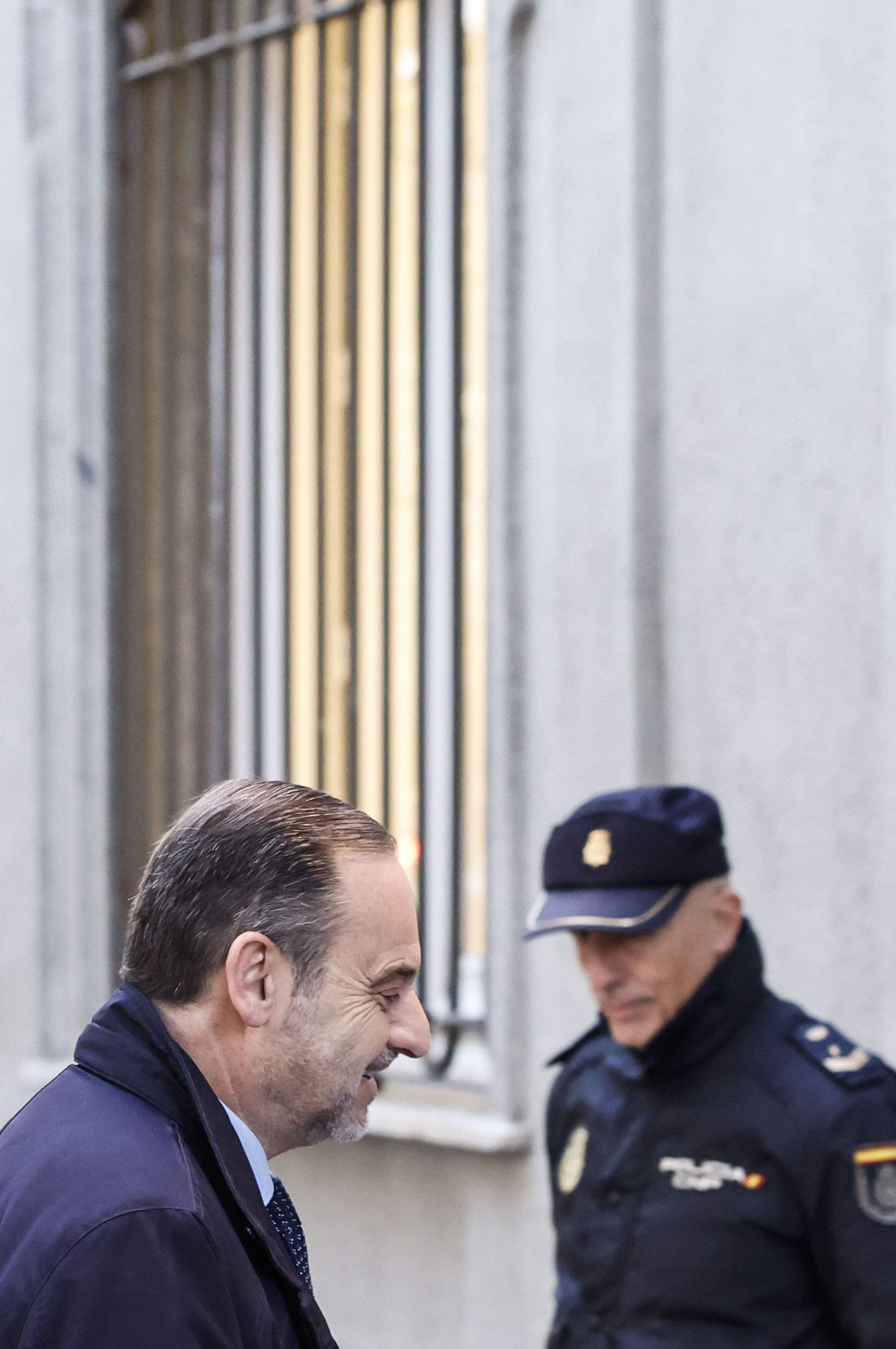 Creus que Pedro Sánchez ha de convocar noves eleccions ja?