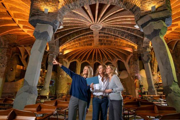 Turisme Baix Llobregat Cripta Gaudi Colonia Güell DSC1384 Turisme Baix Llobregat Cripta Gaudi Colonia Güell DSC1384